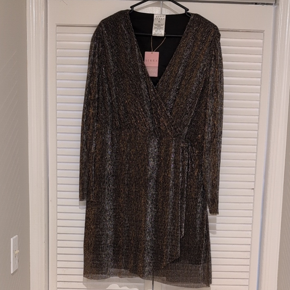 Serra Metallic Black and Gold Dress